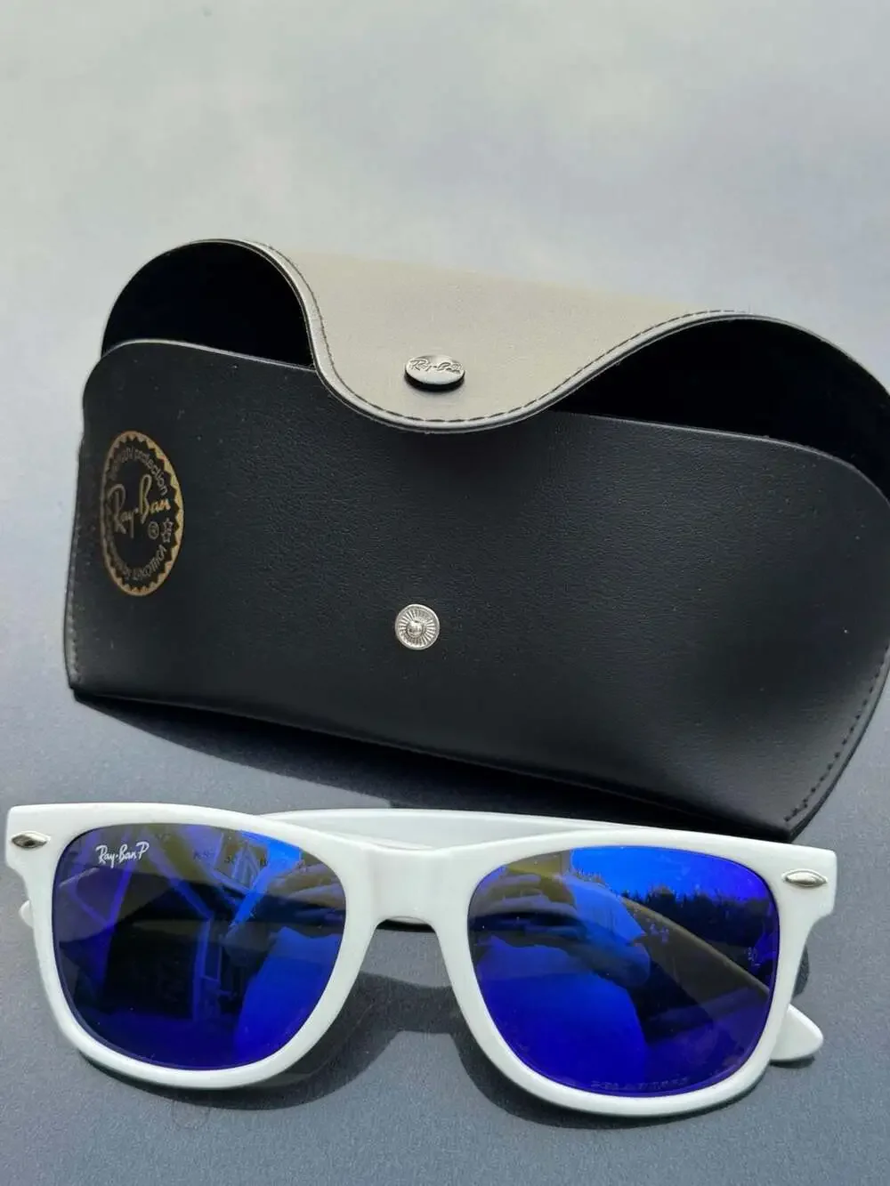 Ray-Ban Polarized Wayfarer Sunglasses in White Frame with Blue Mirror Lenses